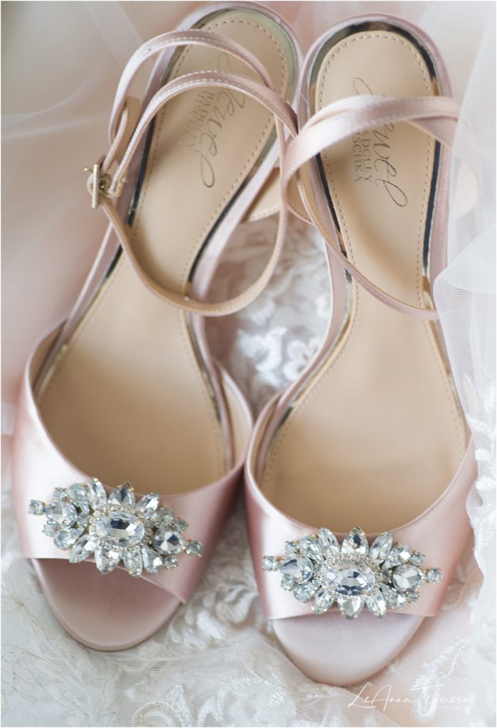 brides shoes
