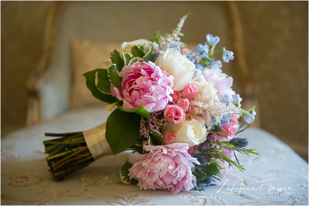 Reynolds Florist Weddings of Distinction