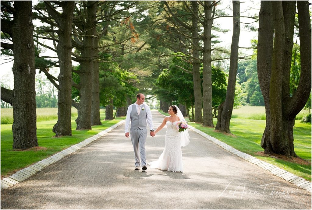 Ashford Estate bride and groom pictures