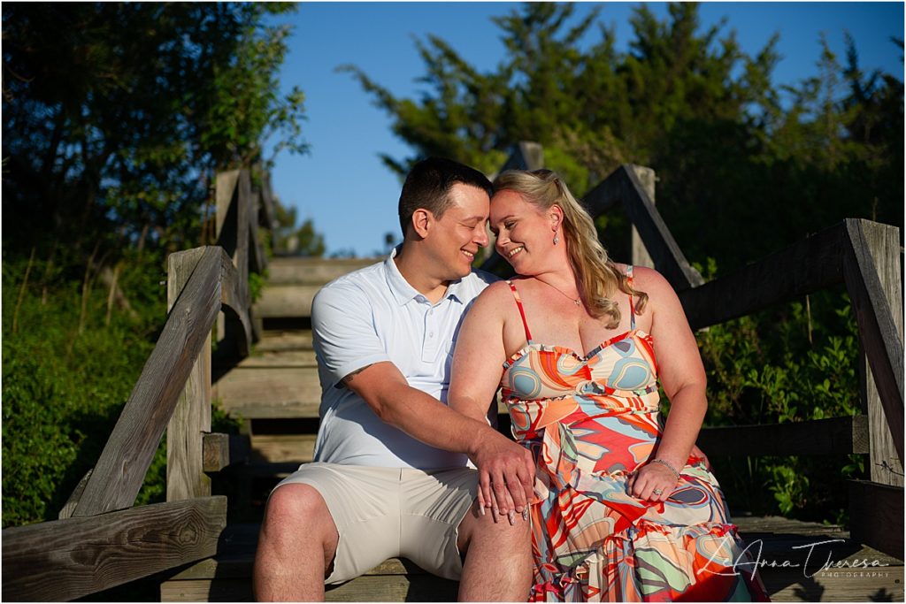 engagement pictures at Barnegat Lighthouse 